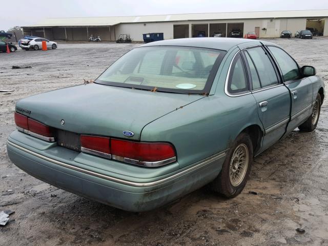 2FALP74W5VX101825 - 1997 FORD CROWN VICT GREEN photo 4