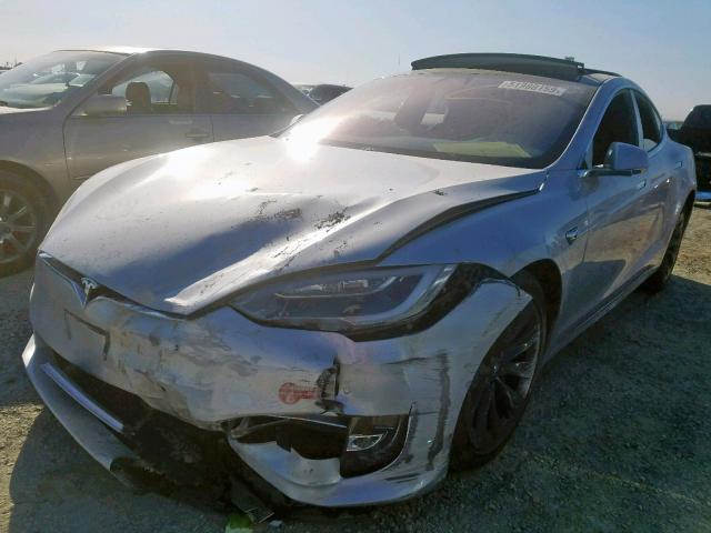 5YJSA1E28JF251650 - 2018 TESLA MODEL S Gümüş foto 2