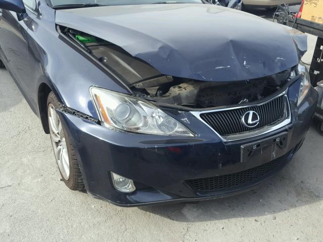 JTHBK262965012357 - 2006 LEXUS IS 250 BLUE photo 9