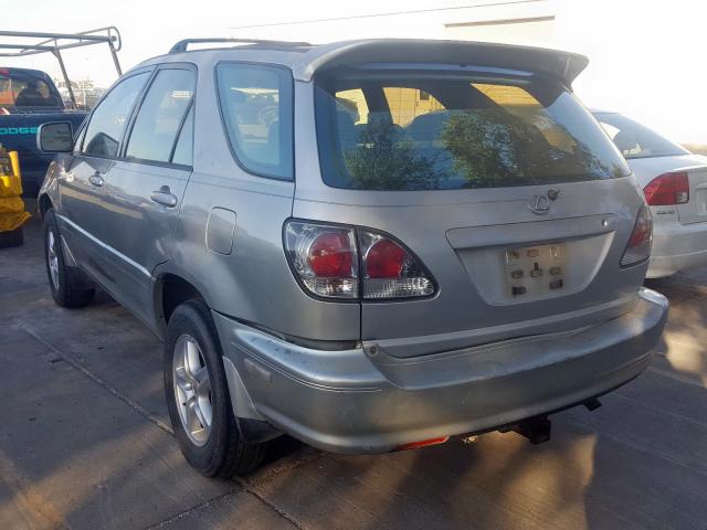 JT6HF10U2X0014929 - 1999 LEXUS RX 300 SILVER photo 3