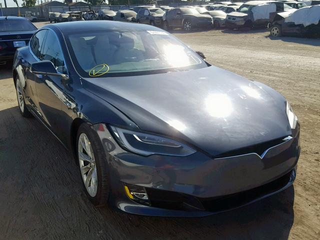 5YJSA1E14HF190864 - 2017 TESLA MODEL S GRAY photo 1