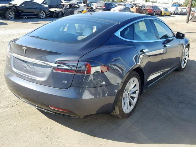 5YJSA1E14HF190864 - 2017 TESLA MODEL S GRAY photo 4