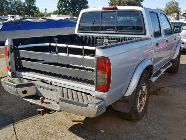 1N6ED27T3YC343186 - 2000 NISSAN FRONTIER C SILVER photo 4