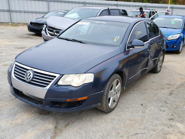 WVWAK73C38E010209 - 2008 VOLKSWAGEN PASSAT KOM BLUE photo 2