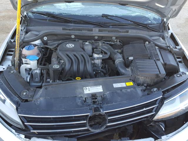 3VW2K7AJXFM230330 - 2015 VOLKSWAGEN JETTA BASE Արծաթագույն լուսանկար 7