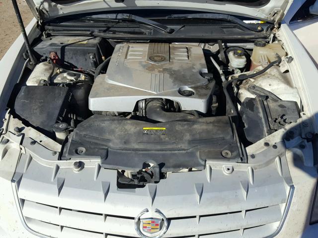 1G6DW677650225300 - 2005 CADILLAC STS WHITE photo 7