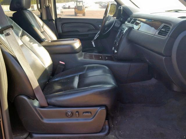 1GKFK63897J369313 - 2007 GMC YUKON DENA BLACK photo 5