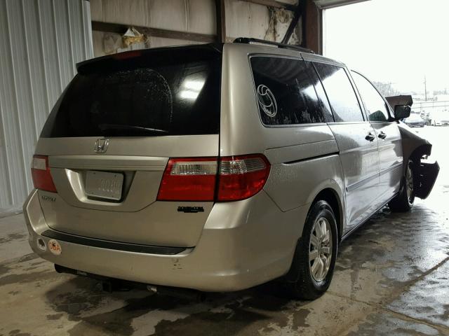 5FNRL38247B126427 - 2007 HONDA ODYSSEY LX SILVER photo 4