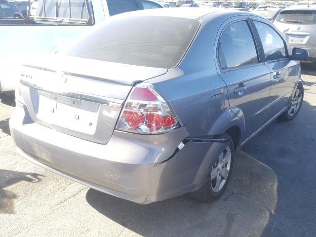 KL1TD5DE4AB081523 - 2010 CHEVROLET AVEO LS BLUE photo 4