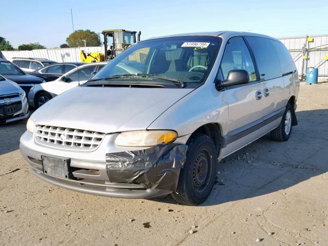 1C4GJ44G2YB770226 - 2000 CHRYSLER GRAND VOYA SILVER photo 2