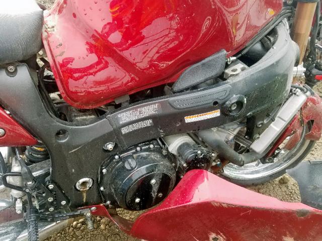 JS1GW71A272100221 - 2007 SUZUKI GSX1300 RZ RED photo 7