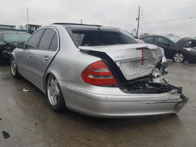 WDBUF65J85A702930 - 2005 MERCEDES-BENZ E 320 SILVER photo 3