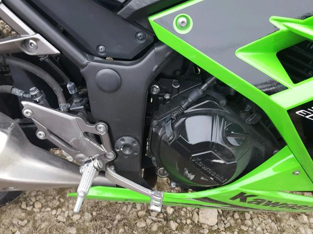 JKAEX8A15EA003138 - 2014 KAWASAKI EX300 A GREEN photo 7