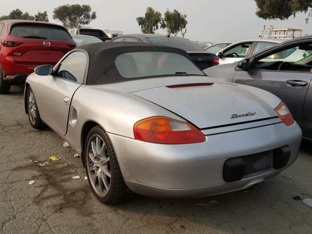 WP0CA298XXU631534 - 1999 PORSCHE BOXSTER SILVER photo 3