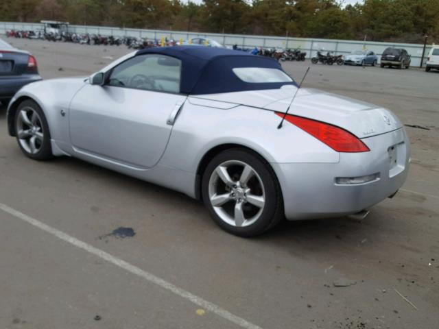 JN1AZ36D16M400174 - 2006 NISSAN 350Z ROADS SILVER photo 3