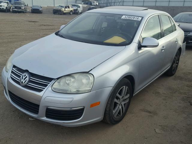 3VWST71K36M737401 - 2006 VOLKSWAGEN JETTA TDI SILVER photo 2