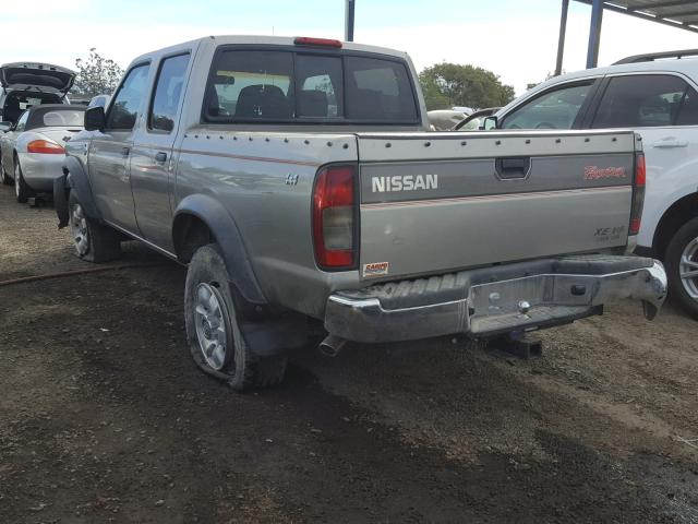 1N6ED27T4YC376522 - 2000 NISSAN FRONTIER C GRAY photo 3