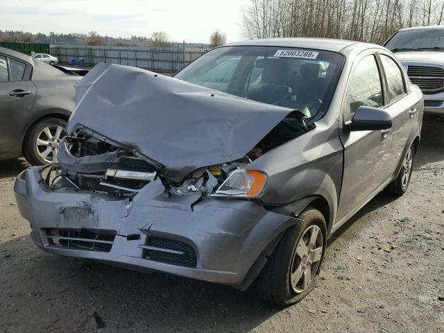 KL1TD5DE1AB116891 - 2010 CHEVROLET AVEO LS GRAY photo 2