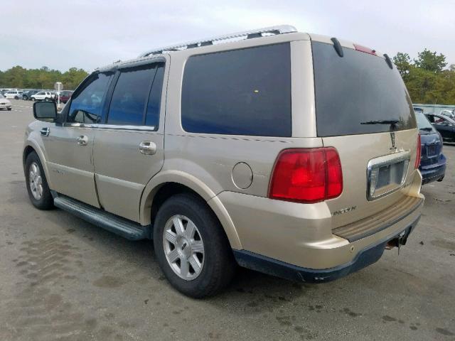 5LMFU28545LJ02846 - 2005 LINCOLN NAVIGATOR GOLD photo 3