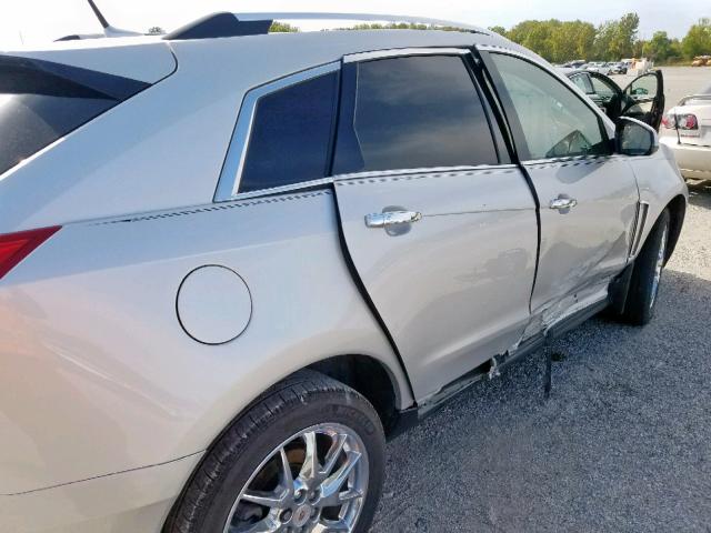 3GYFNDE35DS619188 - 2013 CADILLAC SRX PERFOR SILVER photo 9
