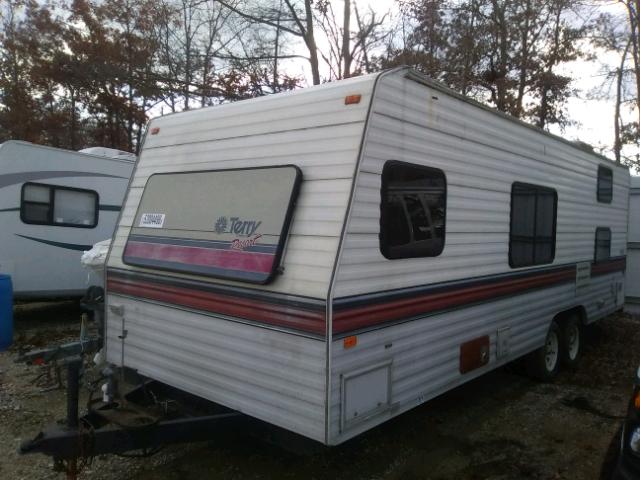 1EB1W2520P1457905 - 1993 FLEETWOOD TRAILER BEIGE photo 3