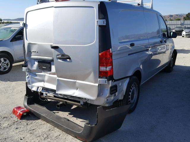 WD3PG3EA5J3438813 - 2018 MERCEDES-BENZ METRIS SILVER photo 4