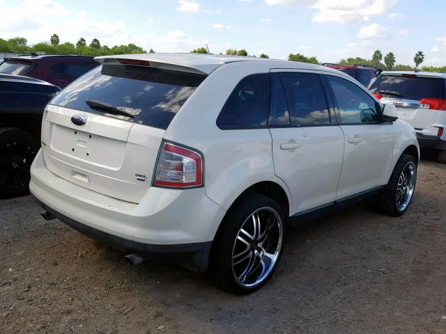 2FMDK48C28BB18042 - 2008 FORD EDGE SEL WHITE photo 4