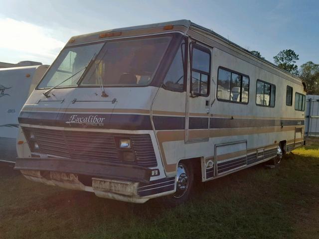 1GBKP37W6D3319282 - 1983 CHEVROLET EXCAB TWO TONE photo 2