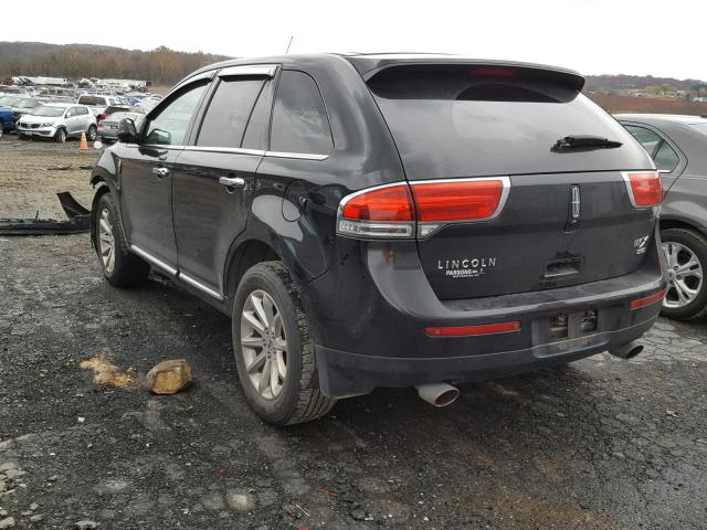 2LMDJ8JK4CBL10491 - 2012 LINCOLN MKX BLACK photo 3