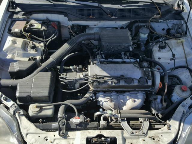 2HGEJ6624WH554680 - 1998 HONDA CIVIC DX WHITE photo 7