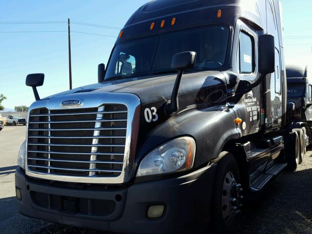 1FUJGLDR4CSBR8242 - 2012 FREIGHTLINER CASCADIA 1 BLACK photo 2