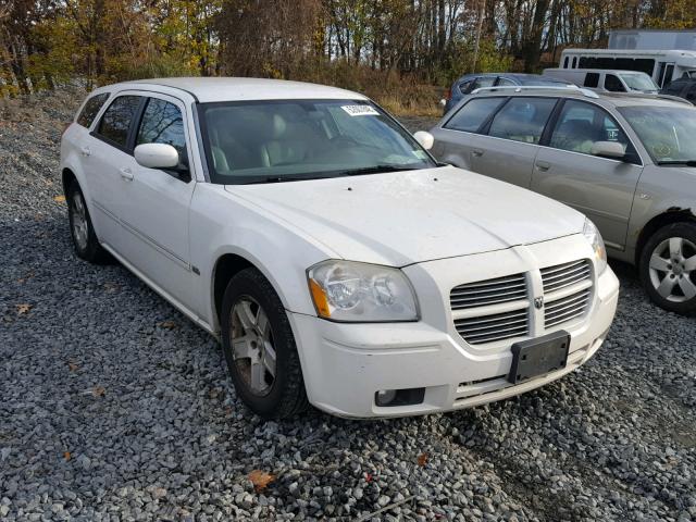 2D4FV47V76H391448 - 2006 DODGE MAGNUM SXT WHITE photo 1