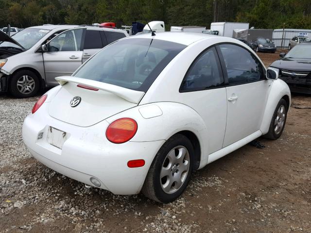 3VWCB21C22M401042 - 2002 VOLKSWAGEN NEW BEETLE WHITE photo 4