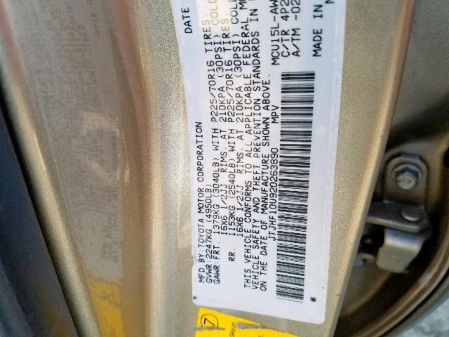 JTJHF10U920263890 - 2002 LEXUS RX 300 GOLD photo 10