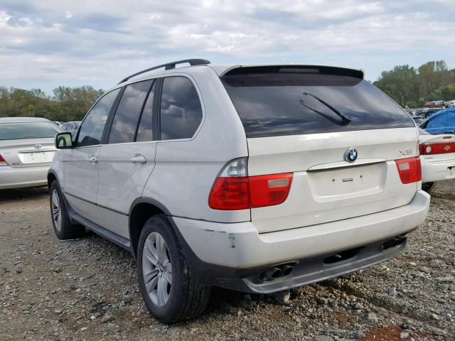 5UXFB53544LV00206 - 2004 BMW X5 4.4I WHITE photo 3