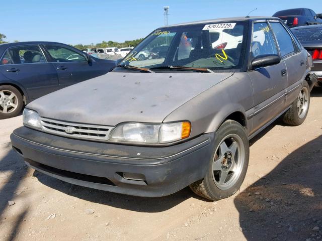 1Y1SK5165LZ032490 - 1990 GEO PRIZM GRAY photo 2