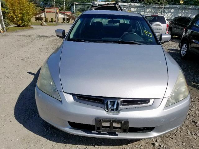 1HGCM56415A140585 - 2005 HONDA ACCORD LX SILVER photo 9