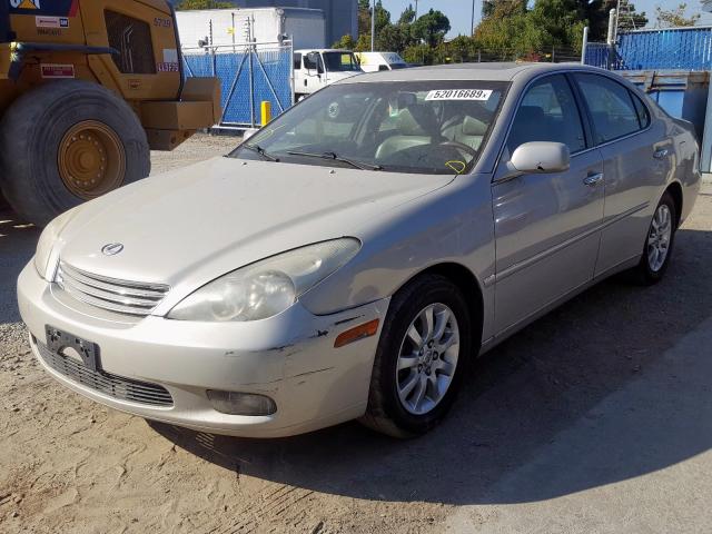 JTHBF30G320030679 - 2002 LEXUS ES 300 BEIGE photo 2