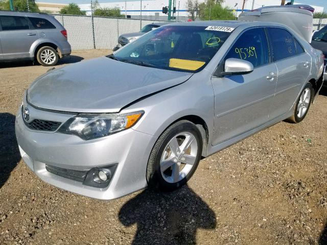 4T1BF1FK9CU120779 - 2012 TOYOTA CAMRY BASE SILVER photo 2