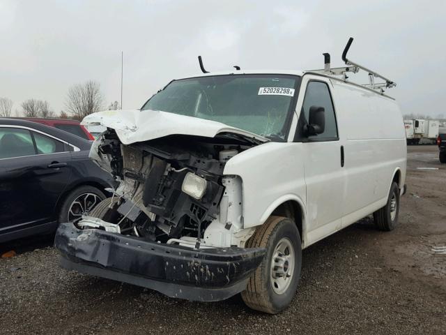 1GTW7BFGXH1100442 - 2017 GMC SAVANA G25 WHITE photo 2