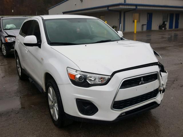 4A4AR3AU2EE019679 - 2014 MITSUBISHI OUTLANDER WHITE photo 1