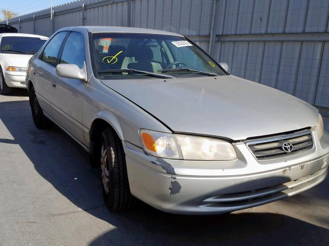 4T1BF22K11U116069 - 2001 TOYOTA CAMRY LE SILVER photo 1