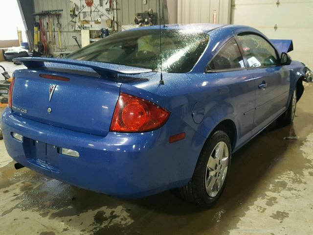 1G2AL18FX87126111 - 2008 PONTIAC G5 BLUE photo 4