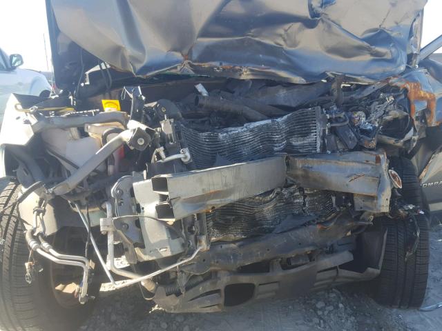 1C4NJCBAXED542359 - 2014 JEEP COMPASS SP 灰色 照片 9