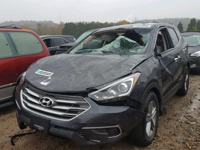 5XYZT3LB0JG563199 - 2018 HYUNDAI SANTA FE S GRAY photo 2