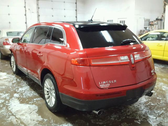 2LMHJ5AR4ABJ24718 - 2010 LINCOLN MKT RED photo 3