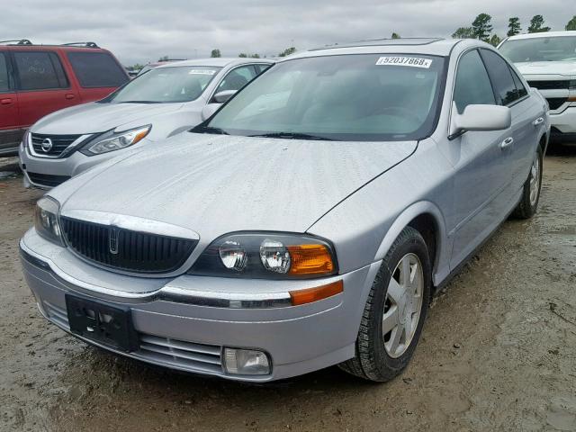 1LNHM87A62Y660564 - 2002 LINCOLN LS 银色 照片 2