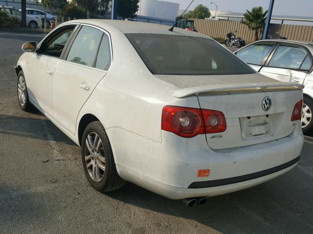 3VWEF71K67M132164 - 2007 VOLKSWAGEN JETTA WOLF WHITE photo 3