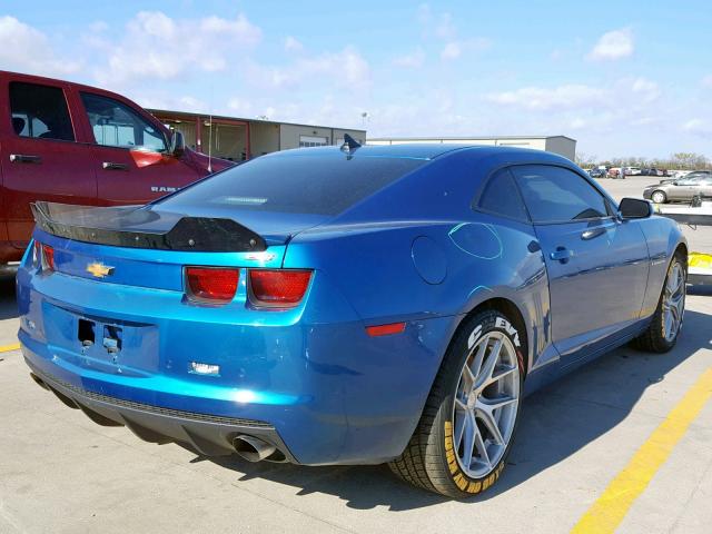 2G1FT1EWXA9159015 - 2010 CHEVROLET CAMARO SS BLUE photo 4