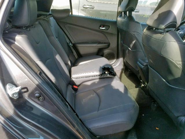 JTDKARFP3H3037309 - 2017 TOYOTA PRIUS PRIM 灰色 照片 6